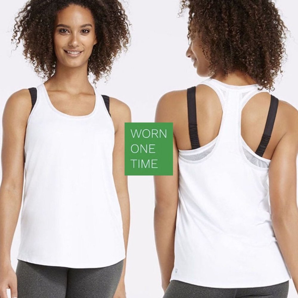 Fabletics Mosa Tank in White Size XL